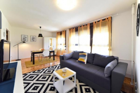 Apartment Place4U